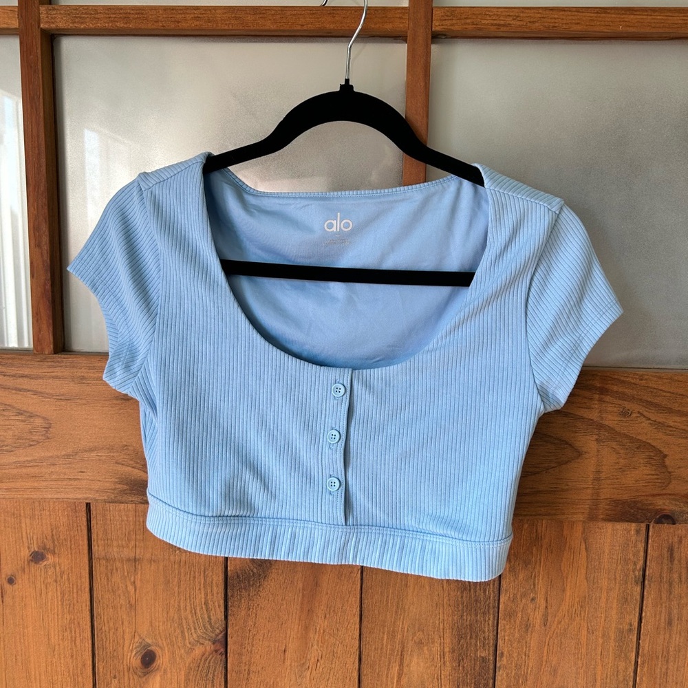 ALO Yoga Light Blue Ribbed Scoop-Neck Button Crop Top